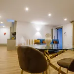 Διαμέρισμα Pinheiro Houses's- Luxury Apartment's By Soul *