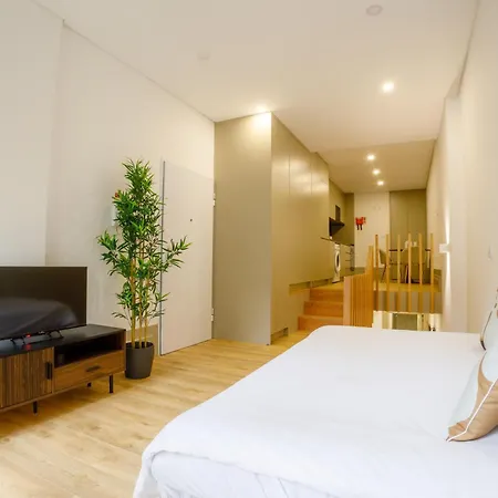 Pinheiro Houses's- Luxury Apartment's By Soul Порту