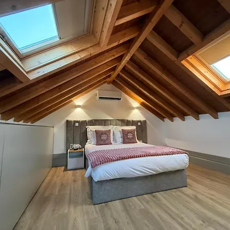 Pinheiro Houses's- Luxury Apartment's Apartment Porto